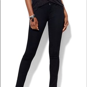 NY&Co NEW soho jeans black leggings superstrech